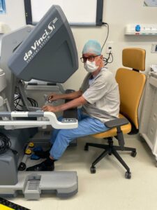 Prof. Luiz Carneiro - cirurgia robótica-6